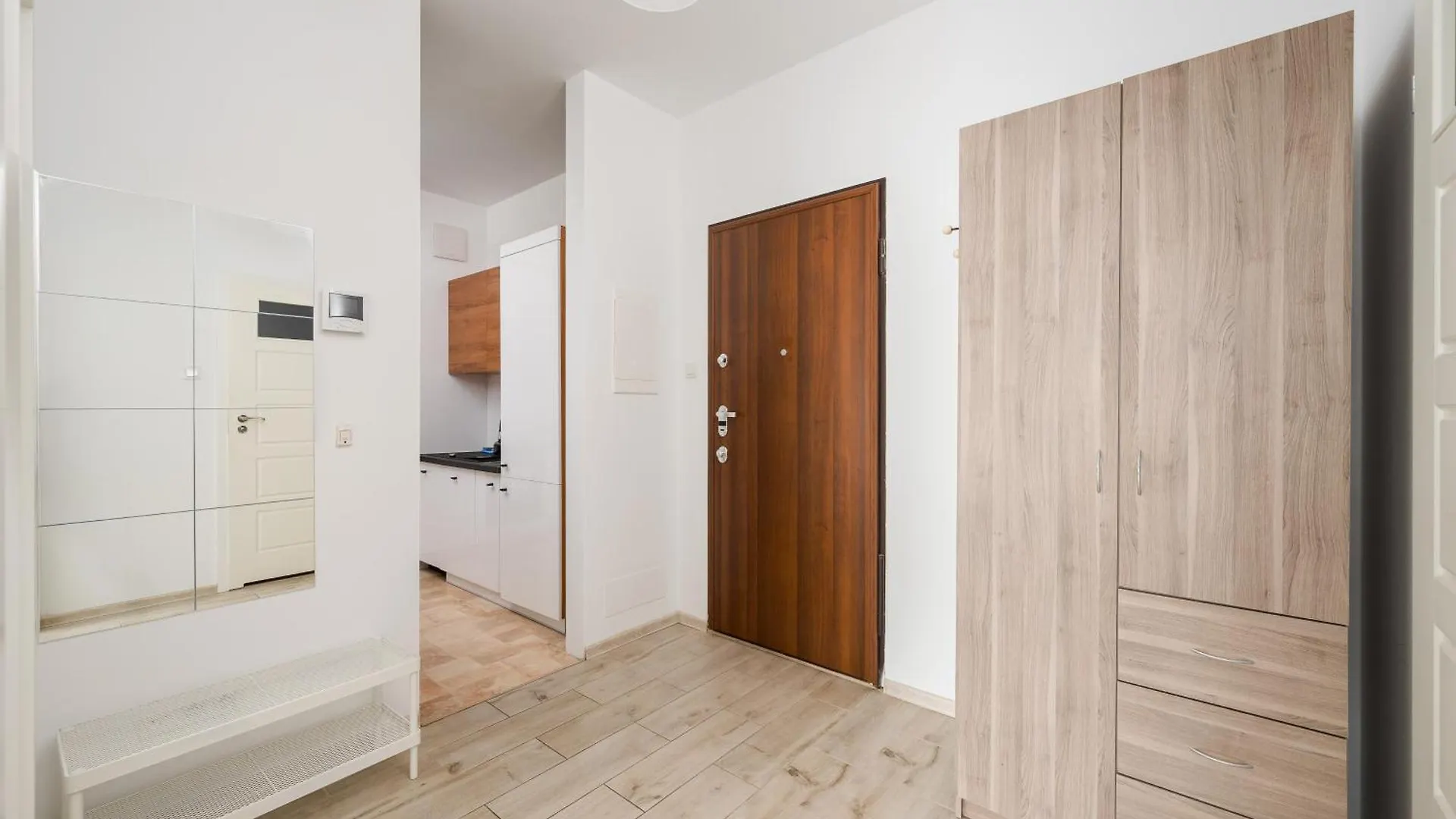 Zoliborz Stylish Apartment Free Parking Warsaw Poland